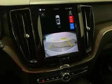 2022 Volvo XC60 Recharge - image 22