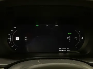 2022 Volvo XC60 Recharge - image 18