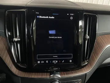 2022 Volvo XC60 Recharge - image 30