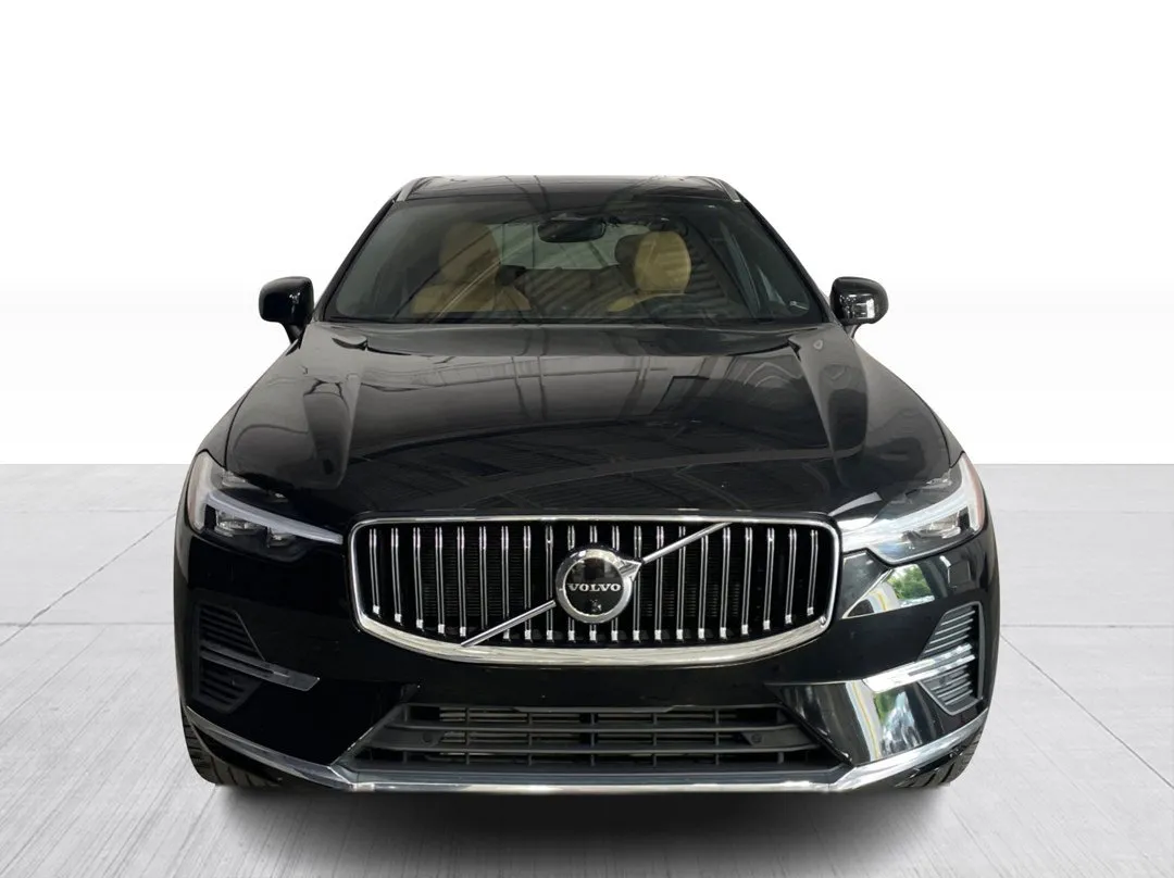 2022 Volvo XC60 Recharge — photo 8
