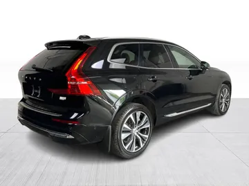 2022 Volvo XC60 Recharge - image 15