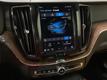 2022 Volvo XC60 Recharge - image 23