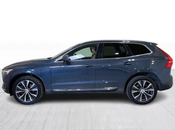 2022 Volvo XC60 Recharge - image 11