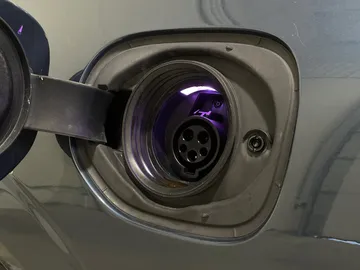 2022 Volvo XC60 Recharge - image 37
