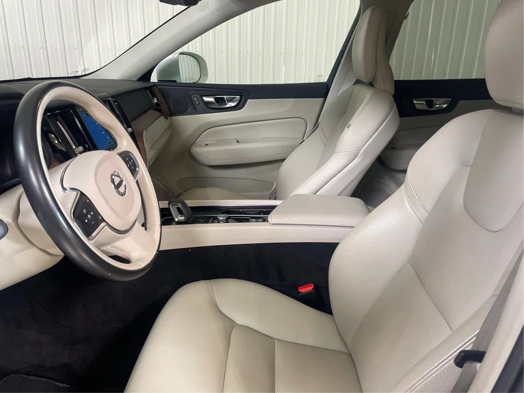 2022 Volvo XC60 Recharge for sale - photo 3