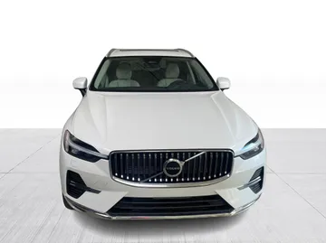 2022 Volvo XC60 Recharge - image 9