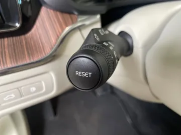 2022 Volvo XC60 Recharge - image 20
