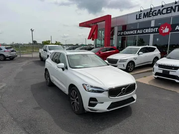 2022 Volvo XC60 Recharge - image 7