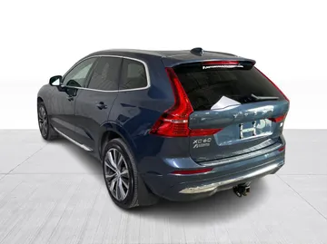 2022 Volvo XC60 Recharge - image 12
