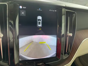 2022 Volvo XC60 Recharge - image 27