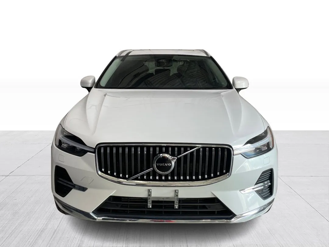 2022 Volvo XC60 Recharge — photo 8