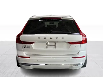 2022 Volvo XC60 Recharge - image 13