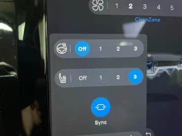 2022 Volvo XC60 Recharge - image 32