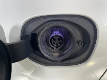 2022 Volvo XC60 Recharge - image 25