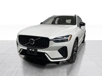2024 Volvo XC60 - image 10