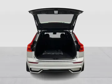 2024 Volvo XC60 - image 14