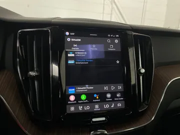 2024 Volvo XC60 - image 31