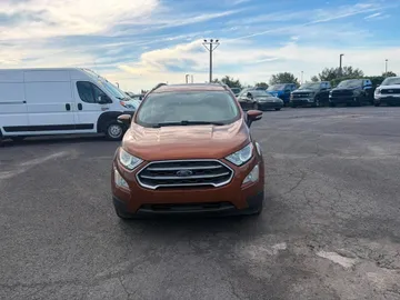 2018 Ford EcoSport - image 2