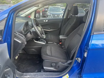 2018 Ford EcoSport - image 7