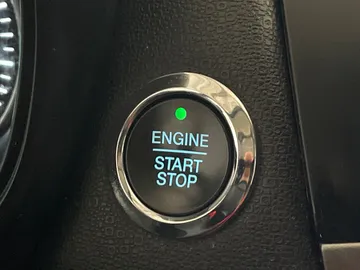 2018 Ford EcoSport - image 26