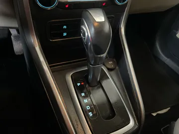 2019 Ford EcoSport - image 29