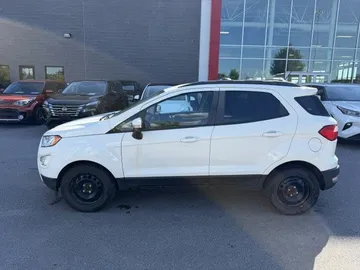2019 Ford EcoSport - image 4