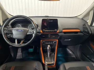 2018 Ford EcoSport - image 4