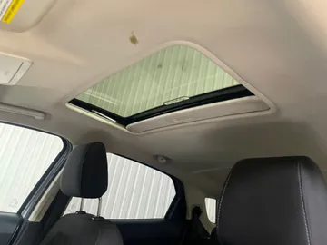 2018 Ford EcoSport - image 6