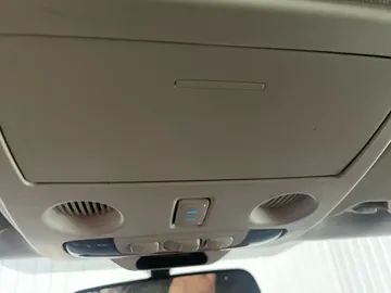 2018 Ford EcoSport - image 16