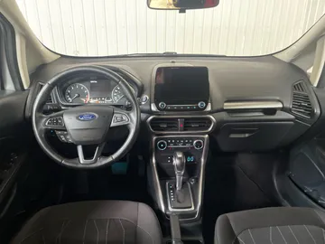 2018 Ford EcoSport - image 4