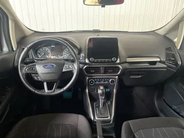 2018 Ford EcoSport - image 4