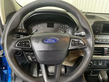 2020 Ford EcoSport - image 16