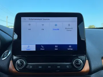 2021 Ford EcoSport - image 25