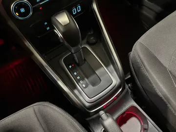 2020 Ford EcoSport - image 27