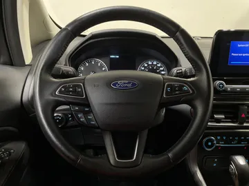 2020 Ford EcoSport - image 25