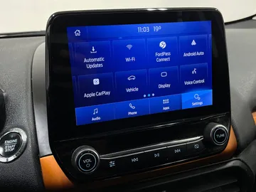 2022 Ford EcoSport - image 8