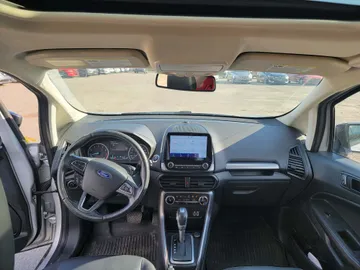 2021 Ford EcoSport - image 6