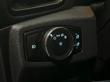 2021 Ford EcoSport - image 20