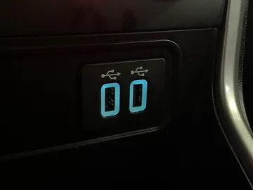 2021 Ford EcoSport - image 30