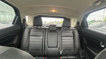 2020 Ford EcoSport - image 9