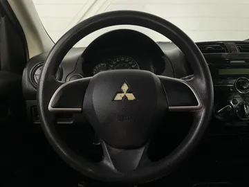 2017 Mitsubishi Mirage - image 15