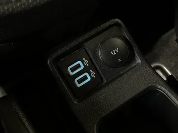 2021 Ford Transit Connect Wagon - image 24