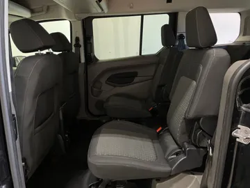 2021 Ford Transit Connect Wagon - image 15