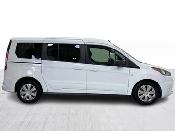 2020 Ford Transit Connect Wagon - image 2
