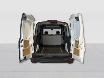 2021 Ford Transit Connect Van - image 11