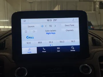 2021 Ford Transit Connect Van - image 27