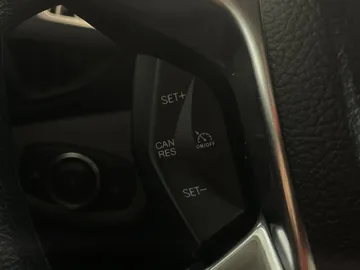 2020 Ford Transit Connect Van - image 21