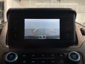 2020 Ford Transit Connect Van - image 17