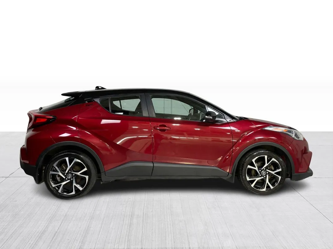 2019 Toyota C-HR — photo 2