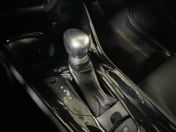 2019 Toyota C-HR - image 26